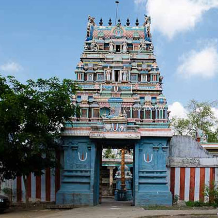 Thiru-Aadhanoor---Sri-Aandu-Alakkum-Ayan-Perumal-Temple